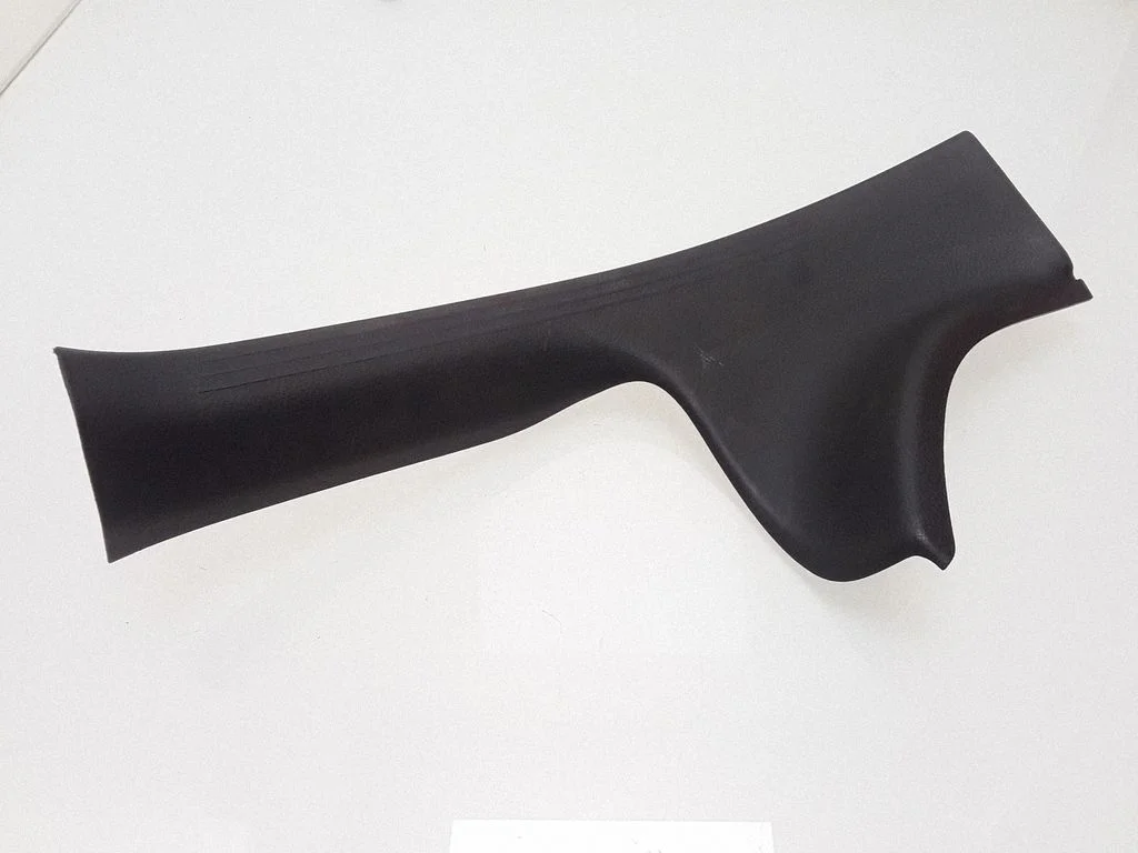 Rear sill trim cover – Mercedes-Benz C-Class W205 (2014-2021)