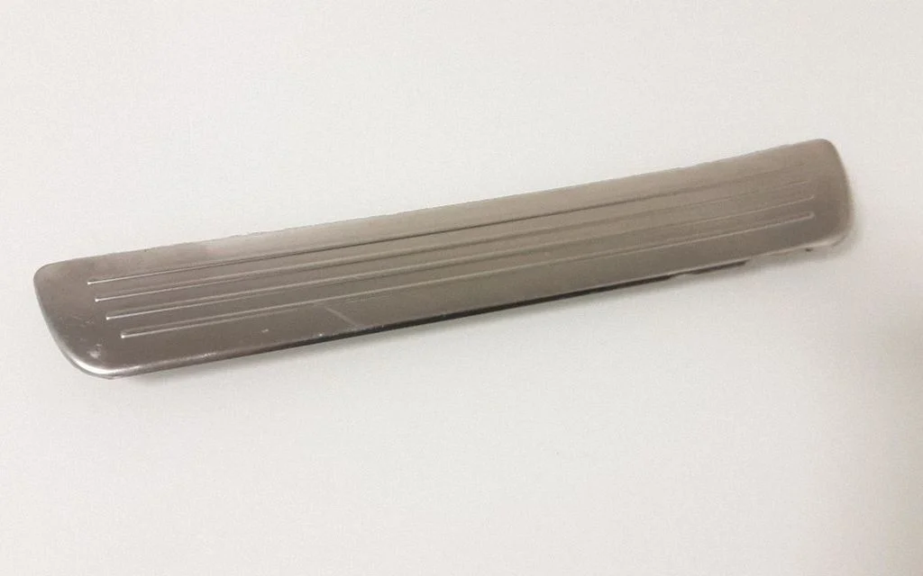Rear sill trim cover A2926860136