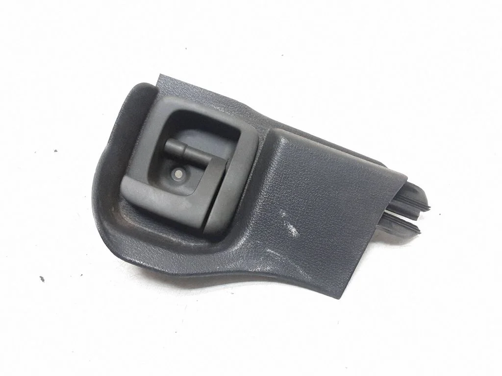 Engine bonnet (hood) release handle – Volvo V70 (2005-2008)