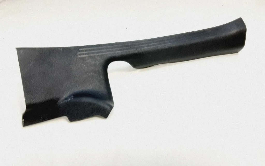Rear sill trim cover A2536860100