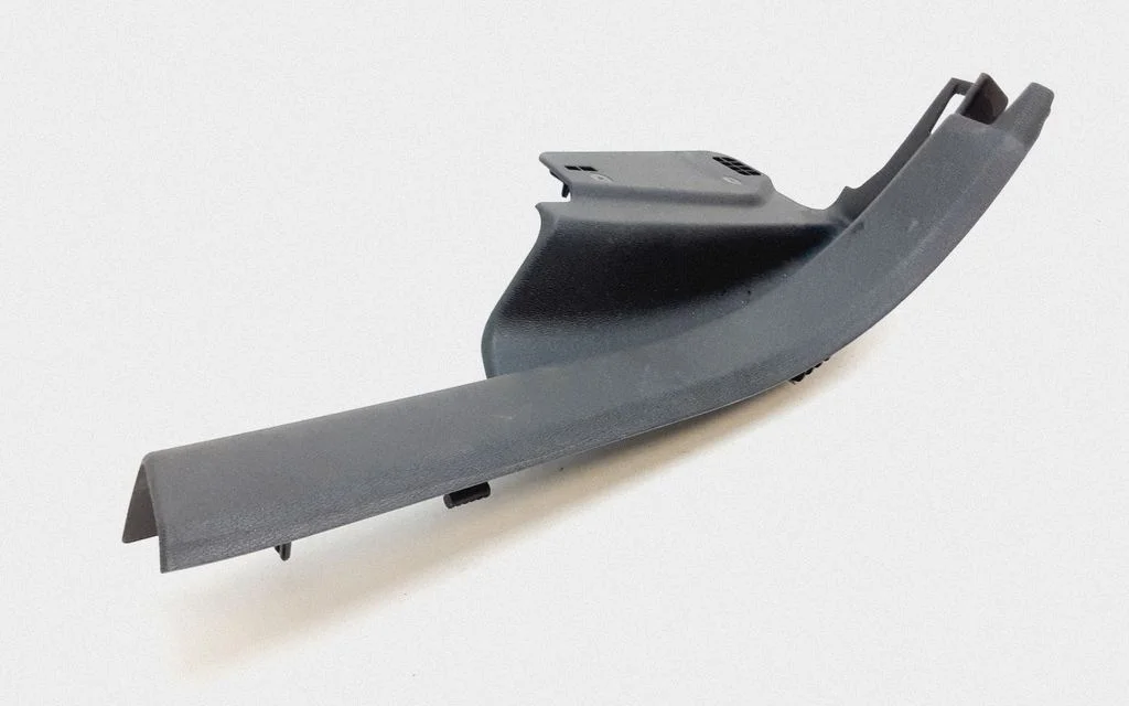 Aizmugurējā sliekšņa apdare (iekšējā) – Volvo S60 (2018-)