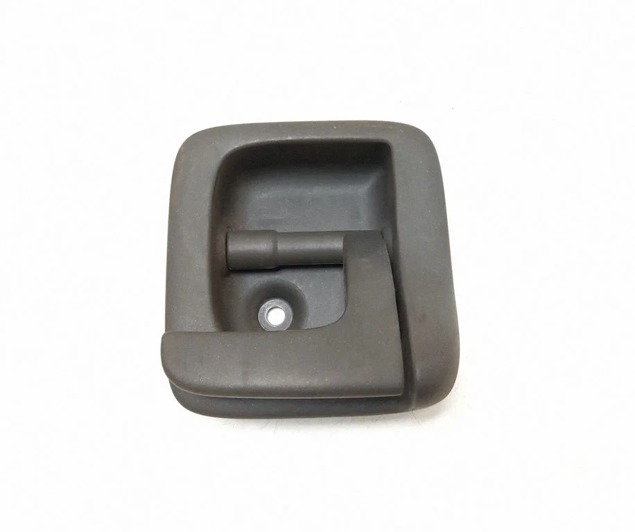 Engine bonnet (hood) release handle – Volvo V70 (2005-2008)