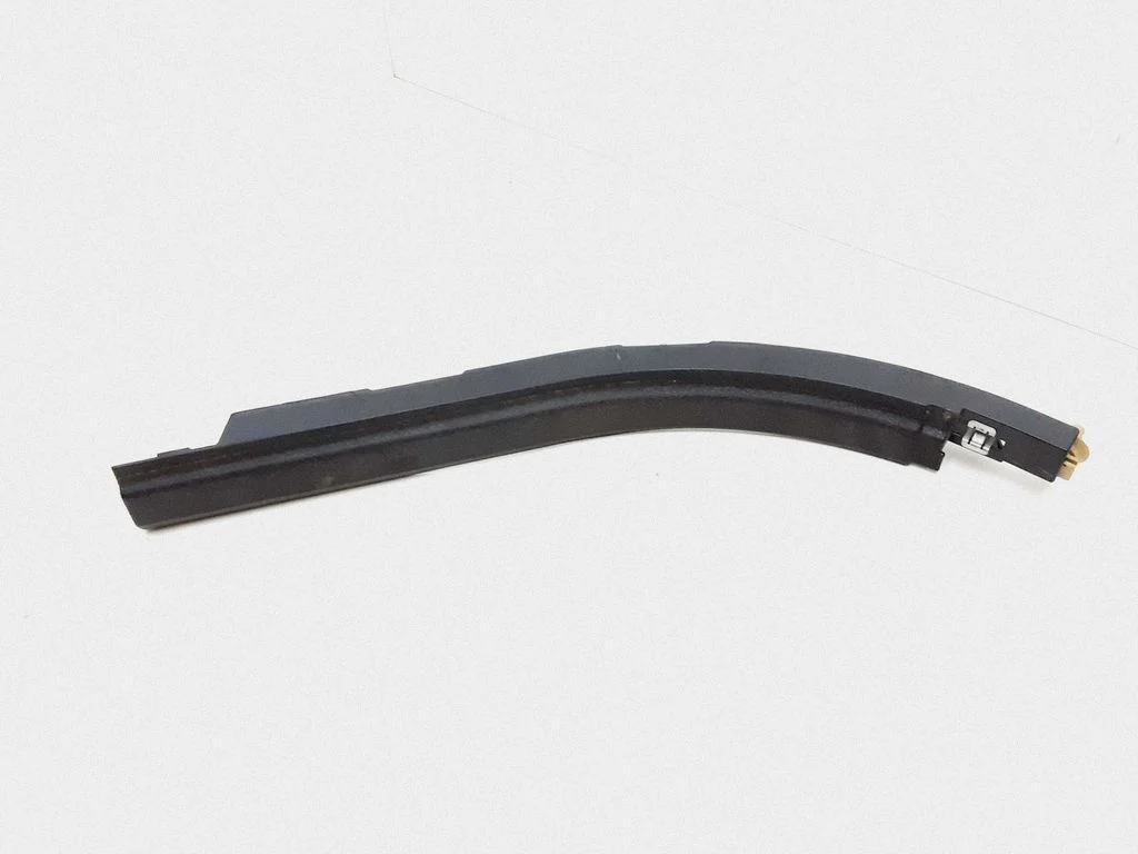Tagalävise kate (sisemine) – BMW X5 E70 (2006-2013)