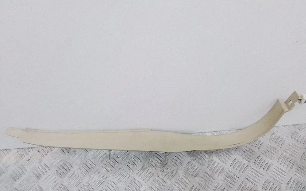 Front sill trim cover – Volvo XC60 (2009-2013)