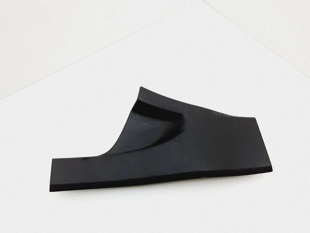 Rear sill trim cover DS73F13245