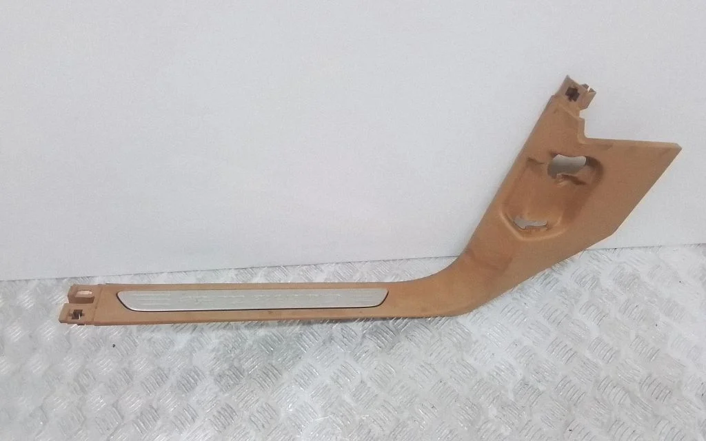 Front sill trim cover – Porsche Cayenne (92A) (2010-2017)