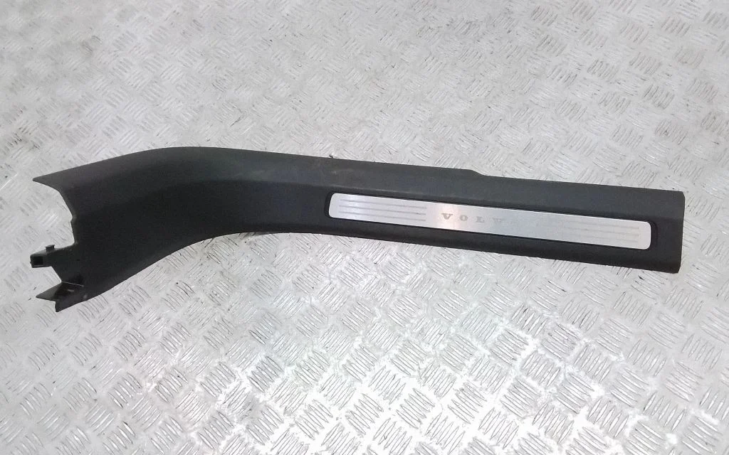 Front sill trim cover – Volvo XC90 (2014-)
