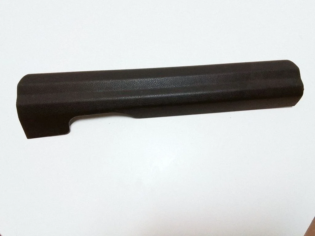 Front sill trim cover – BMW 5 Series GT F07 (2010-2017)