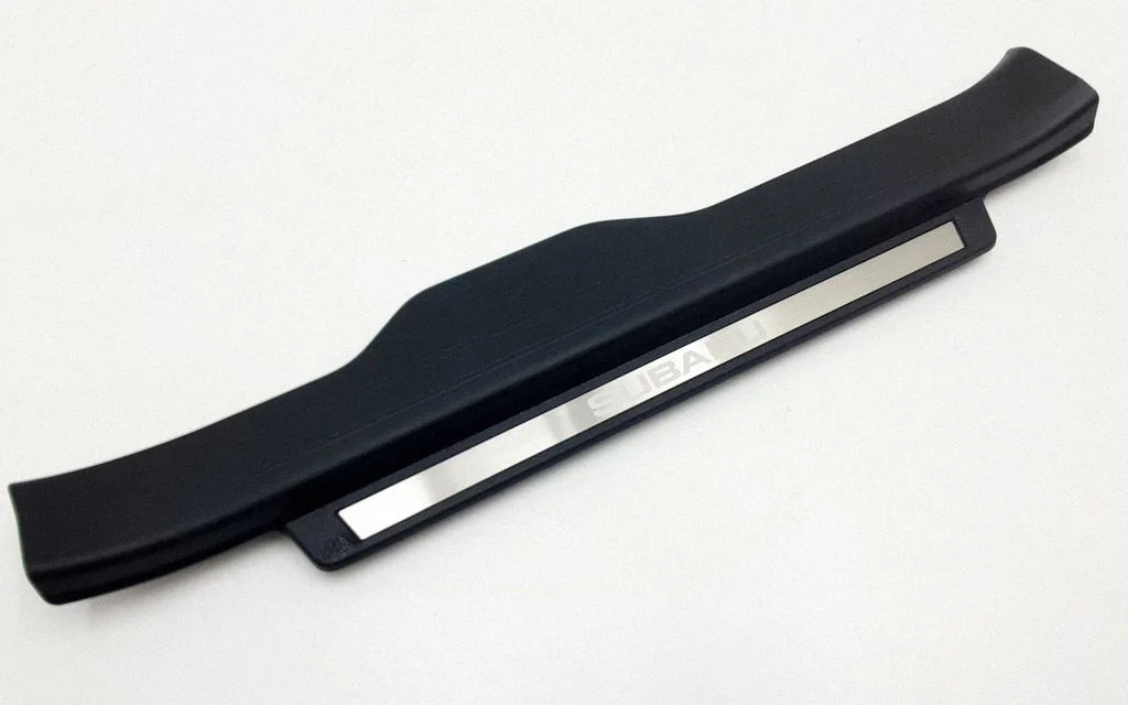 Front sill trim cover – Subaru Outback (2009-2014)