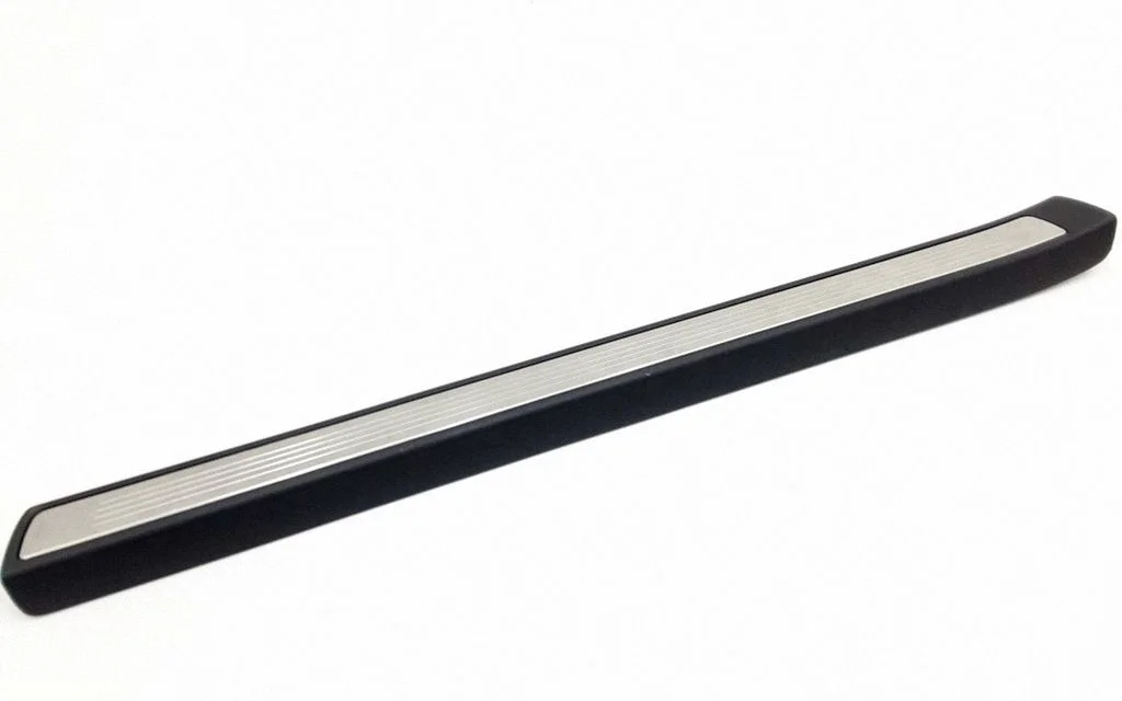 Front sill trim cover – Mercedes-Benz S-Class C217 (2015-2020)