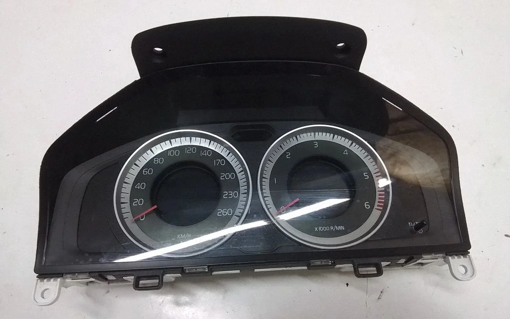 Speedometer (instrument cluster) 3127582AA
