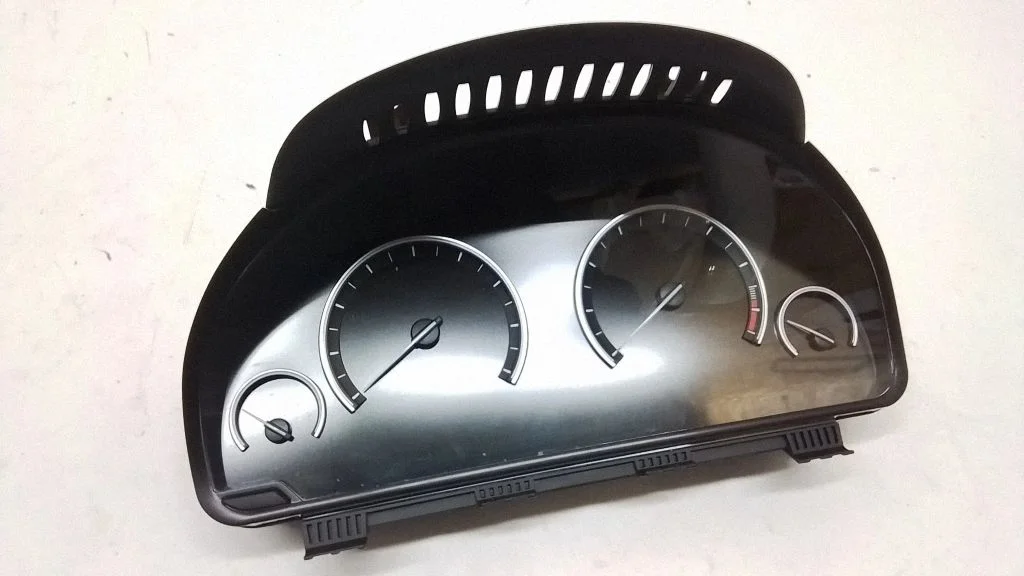 Speedometer (instrument cluster) 9232950