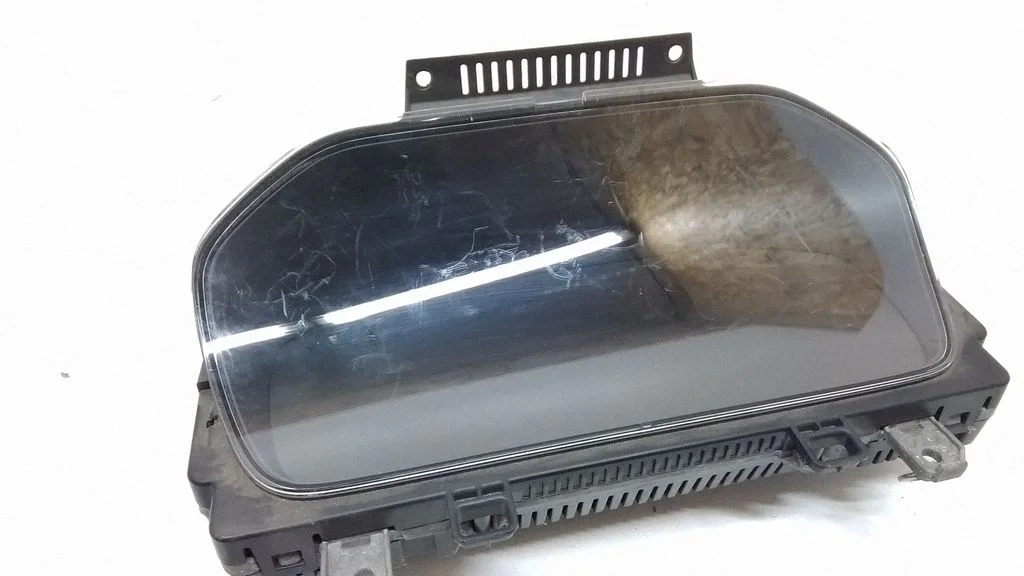 Speedometer (instrument cluster) 31473081AA