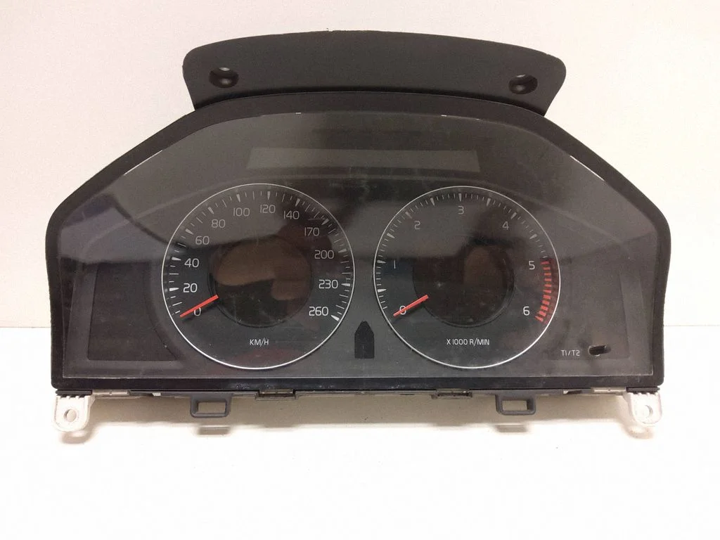 Speedometer (instrument cluster) 31254535AA