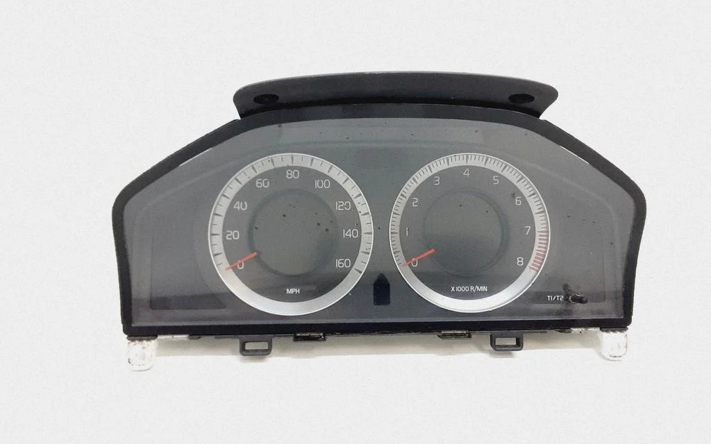 Spidomeeter (näidikuplokk) – Volvo XC60 (2009-2013)