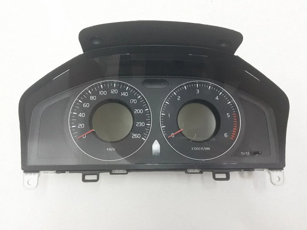 Spidomeeter (näidikuplokk) – Volvo V70 (2008-2013)