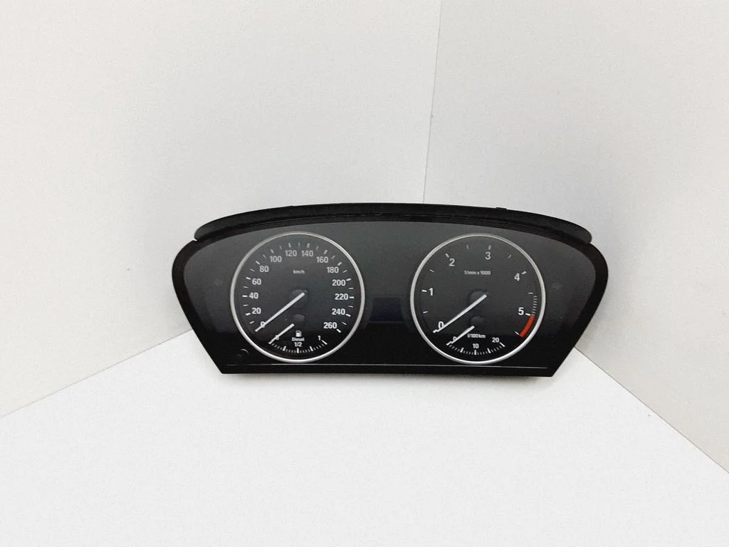 Spidomeeter (näidikuplokk) – BMW X5 E70 (2006-2013)