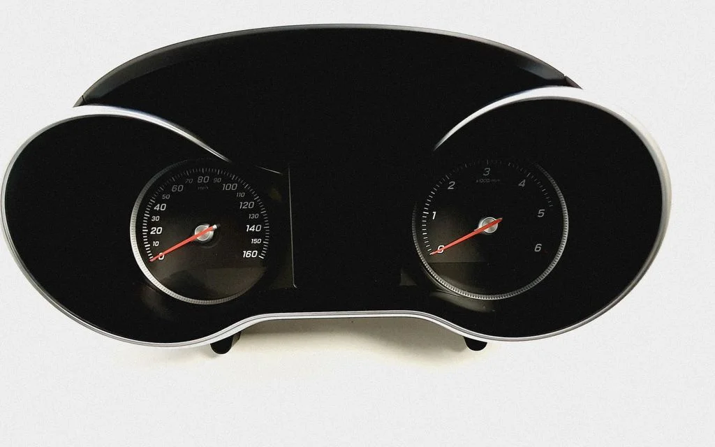 Speedometer (instrument cluster) A2059003327