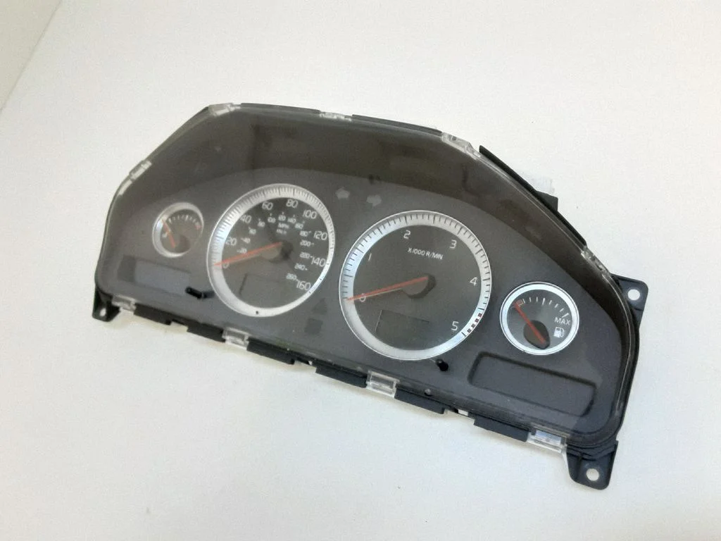Spidomeeter (näidikuplokk) – Volvo XC90 (2007-2014)