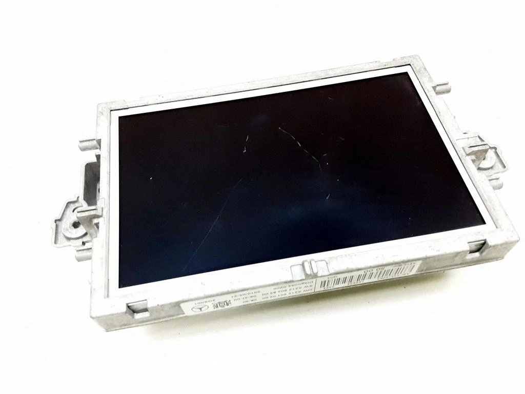 Screen/display/small screen – Mercedes-Benz E-Class W212 (2009-2016)