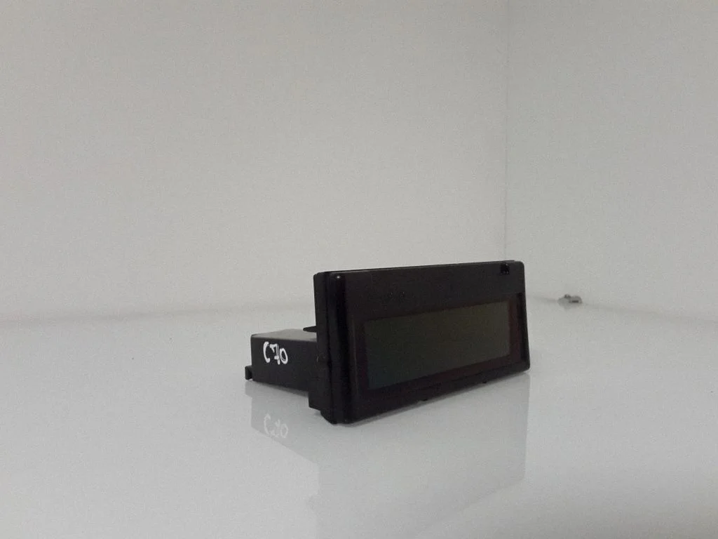 Screen/display/small screen – Volvo V50 (2004-2007)