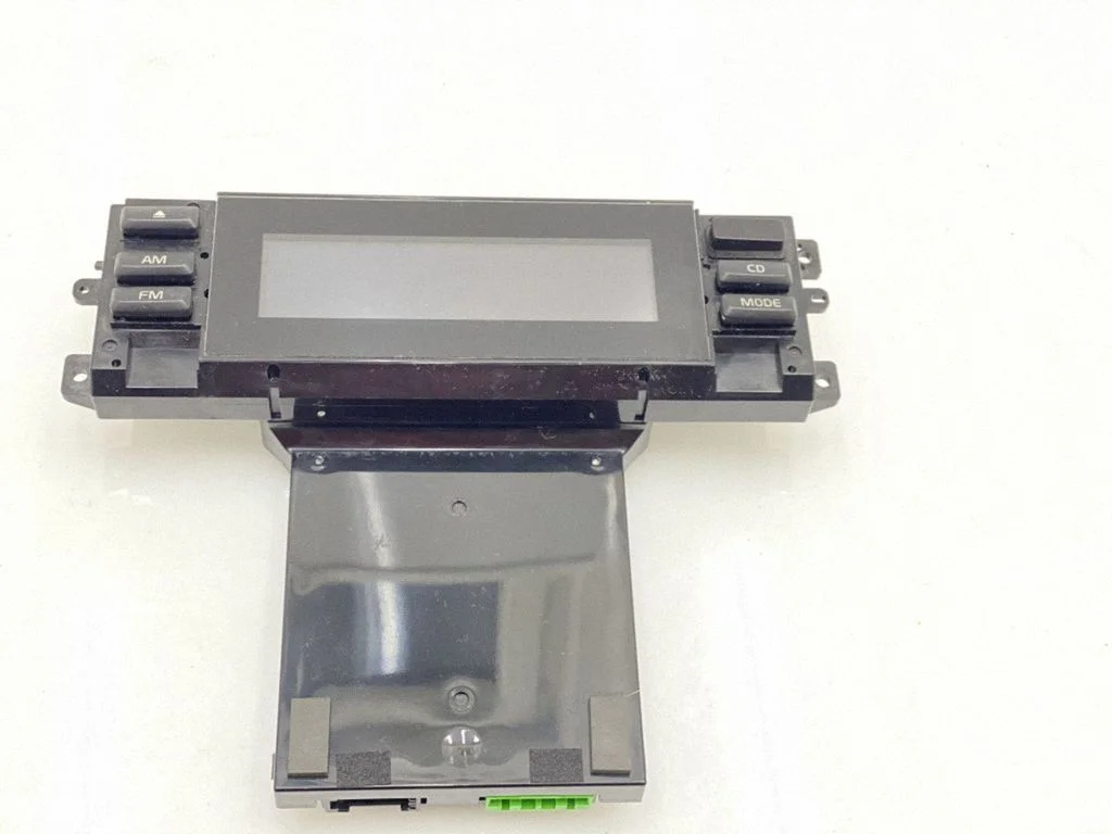 Screen/display/small screen – Volvo S80 (2007-2013)