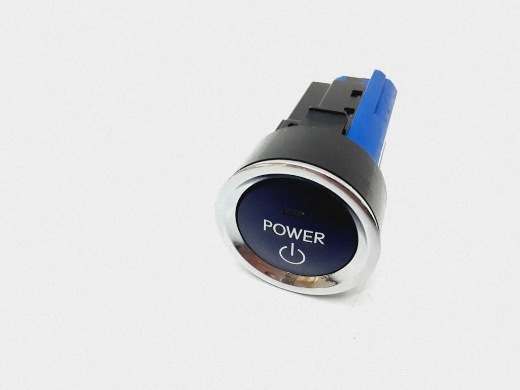 Engine start stop button switch