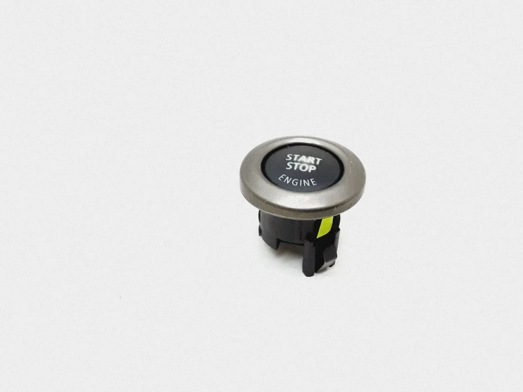 Engine start stop button switch – BMW 5 Series E60 E61 (2004-2010)