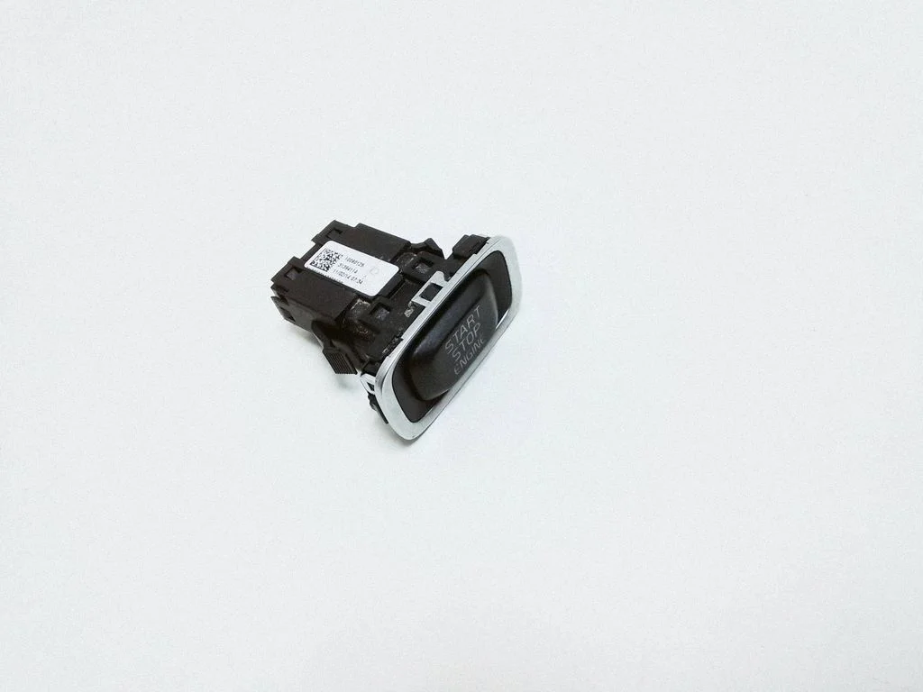 Engine start stop button switch – Volvo V40 (2012-2019)