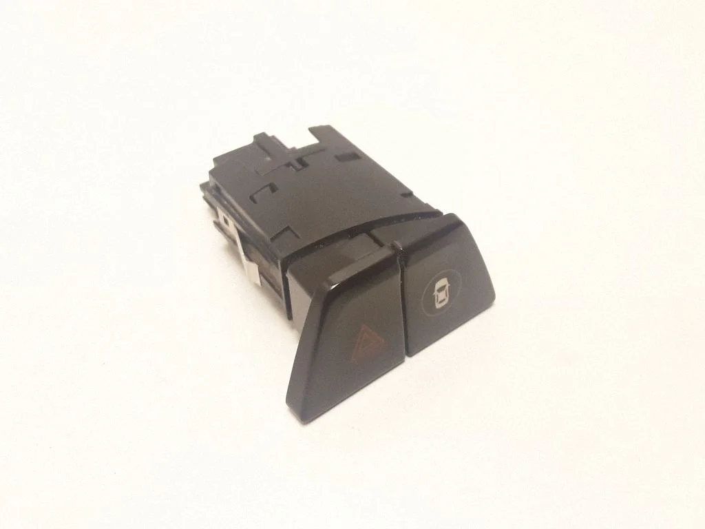 Hazard light switch – BMW 5 Series G30 G31 G38 (2016-)