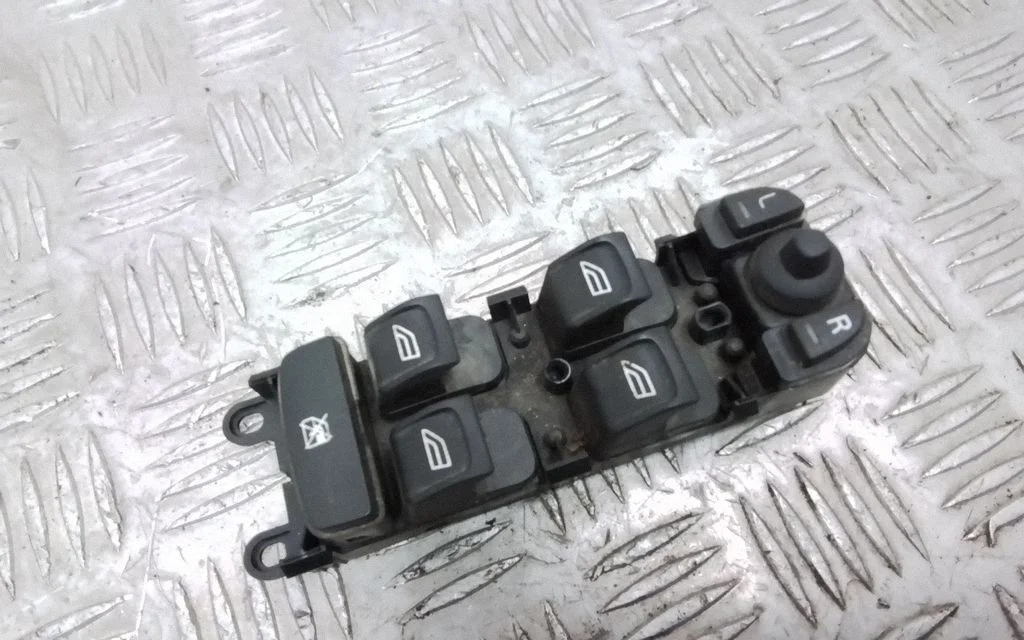 Elektriaknate lüliti 30773269