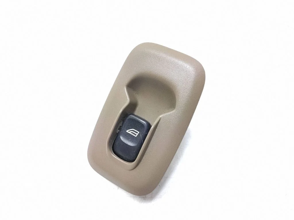 Electric window control switch – Volvo XC90 (2003-2006)