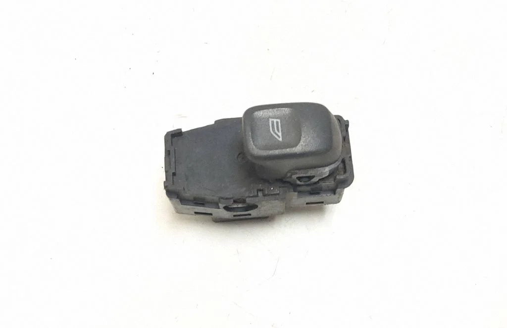 Electric window control switch 9472275