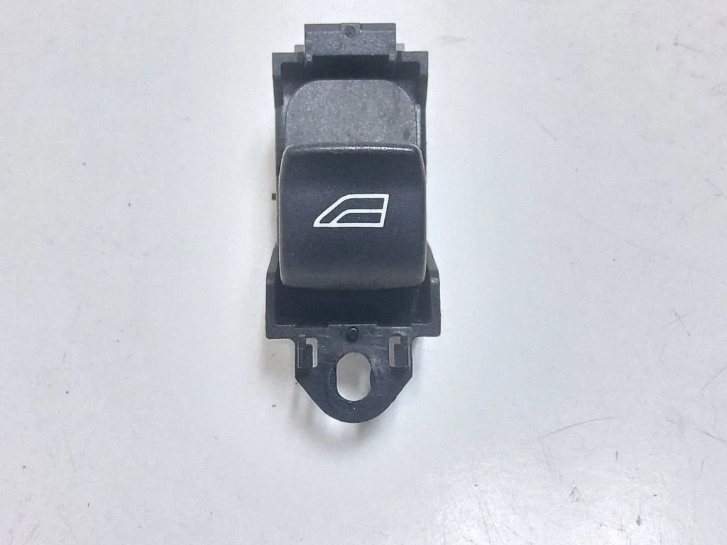 Electric window control switch 30710892