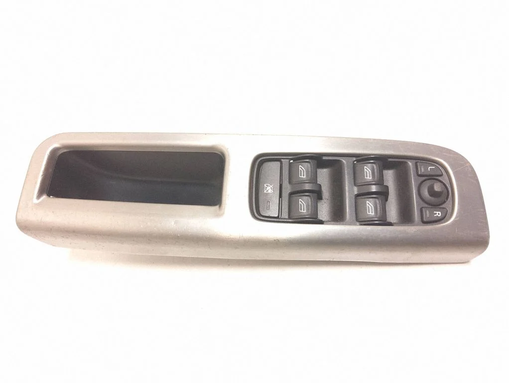 Electric window control switch 30773210