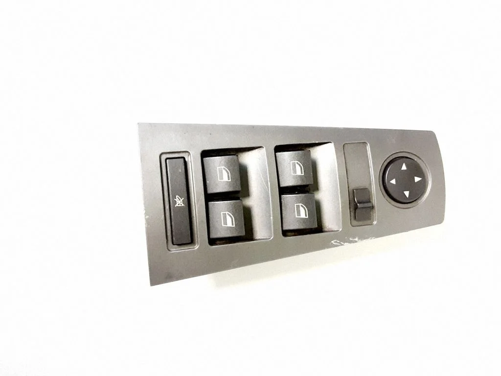 Electric window control switch 6915008