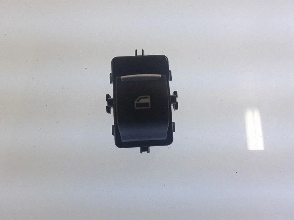 Elektriaknate lüliti – Ford Fusion II (2013-)