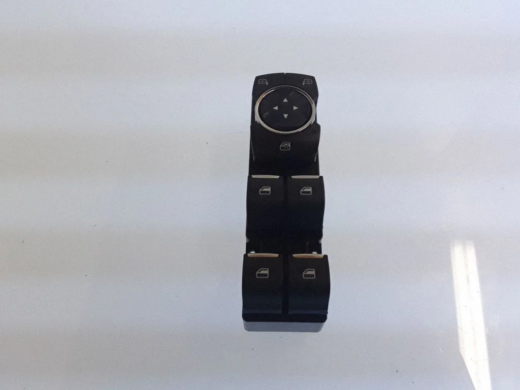 Elektriaknate lüliti – Ford Fusion II (2013-)