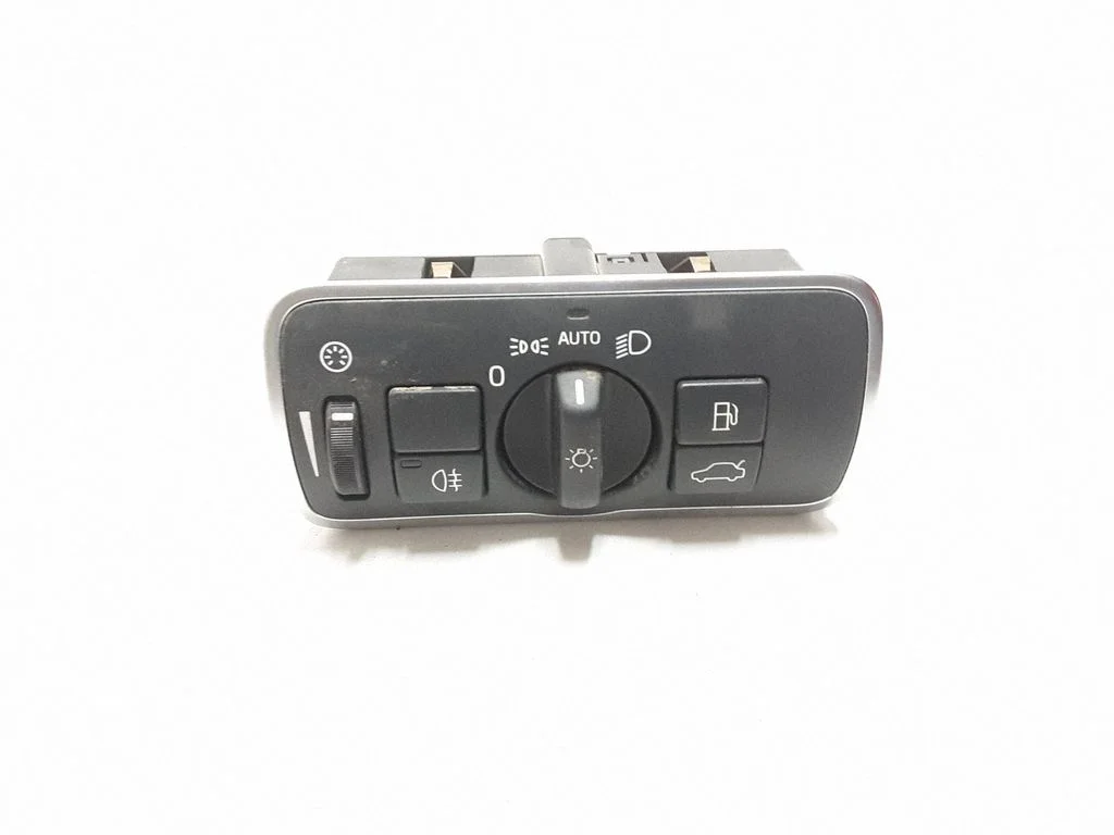 Light switch 30739448