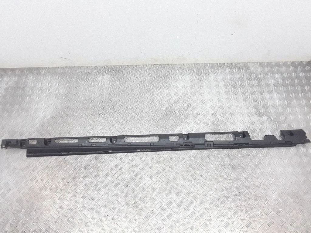 Wzmocnienie progu – Mercedes-Benz Klasa ML W166 (2012-2017)