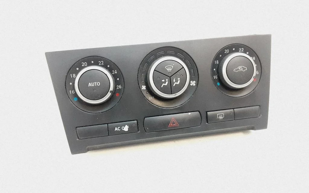 Climate control unit – Saab 9-3 Ver2 (2003-2007)