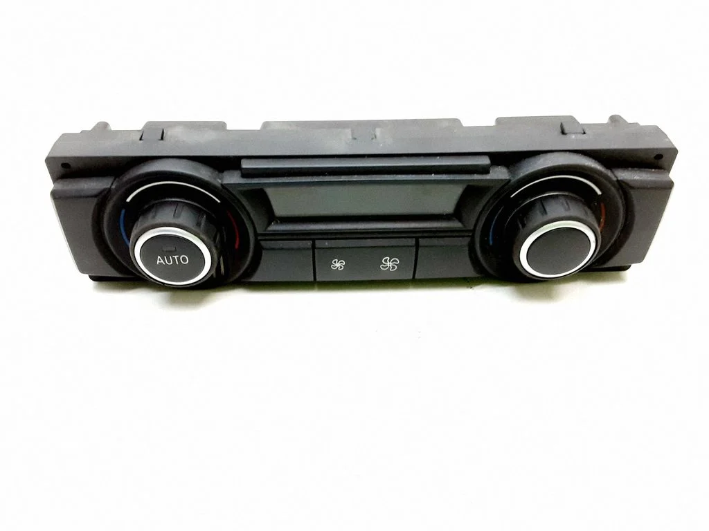 Kliimaseadme/kütte juhtplokk (salongis) – BMW X5 E70 (2006-2013)