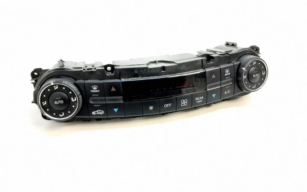Climate control unit – Mercedes-Benz CLS-Class C219 (2003-2011)