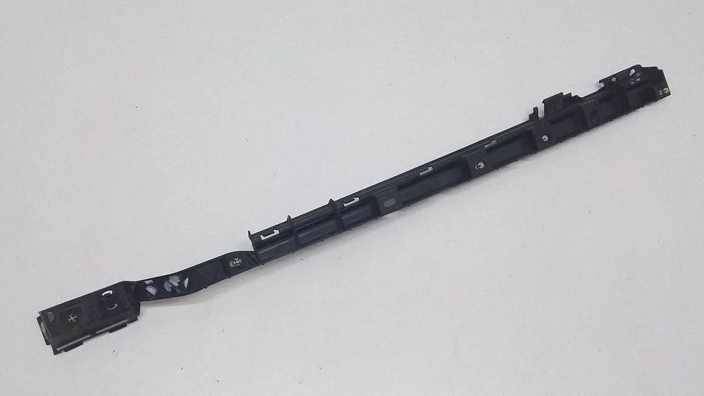 Wzmocnienie progu – BMW Seria 7 F01 F02 F03 F04 (2008-2016)