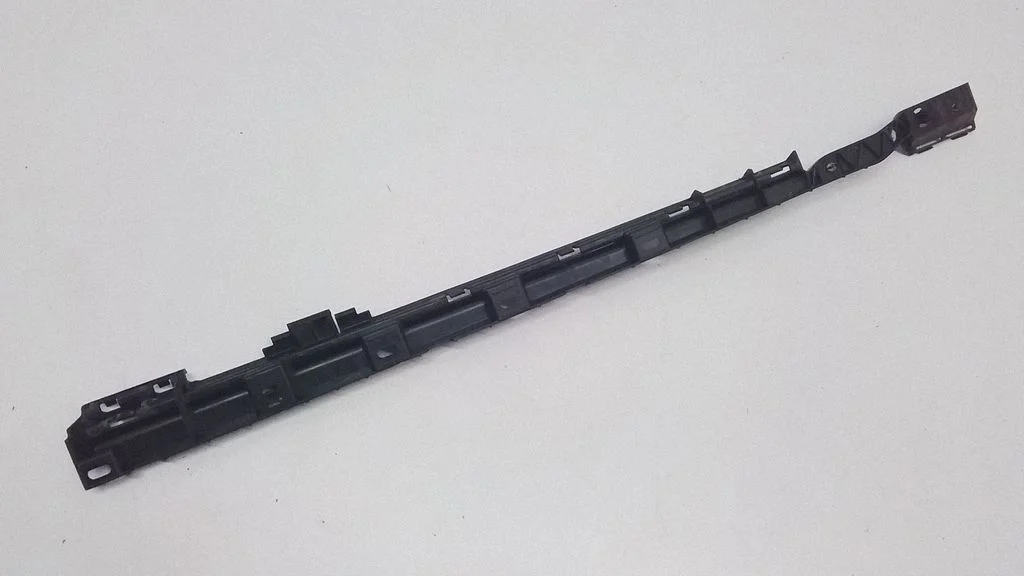 Wzmocnienie progu – BMW Seria 7 F01 F02 F03 F04 (2008-2016)