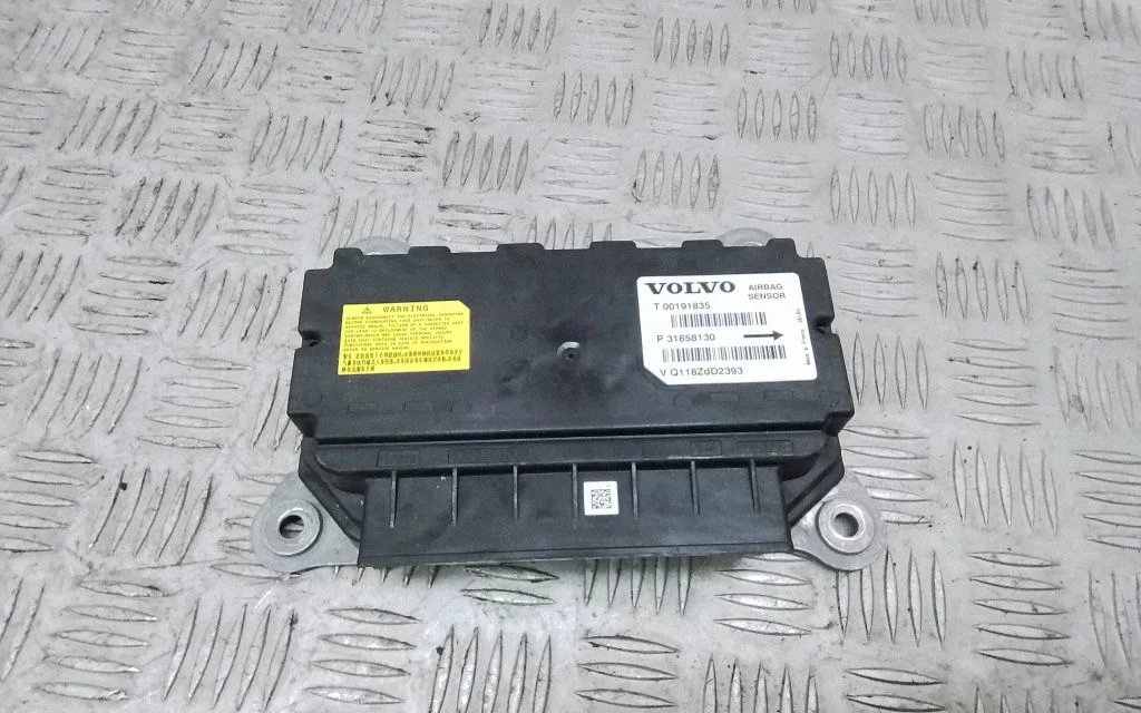 Turvapatjade juhtplokk 31658130