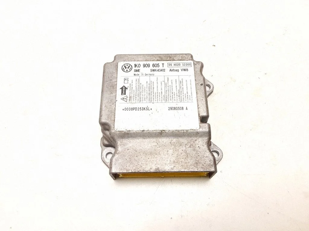 Airbag control unit/module – Skoda Octavia Mk2 (1Z) (2004-2013)