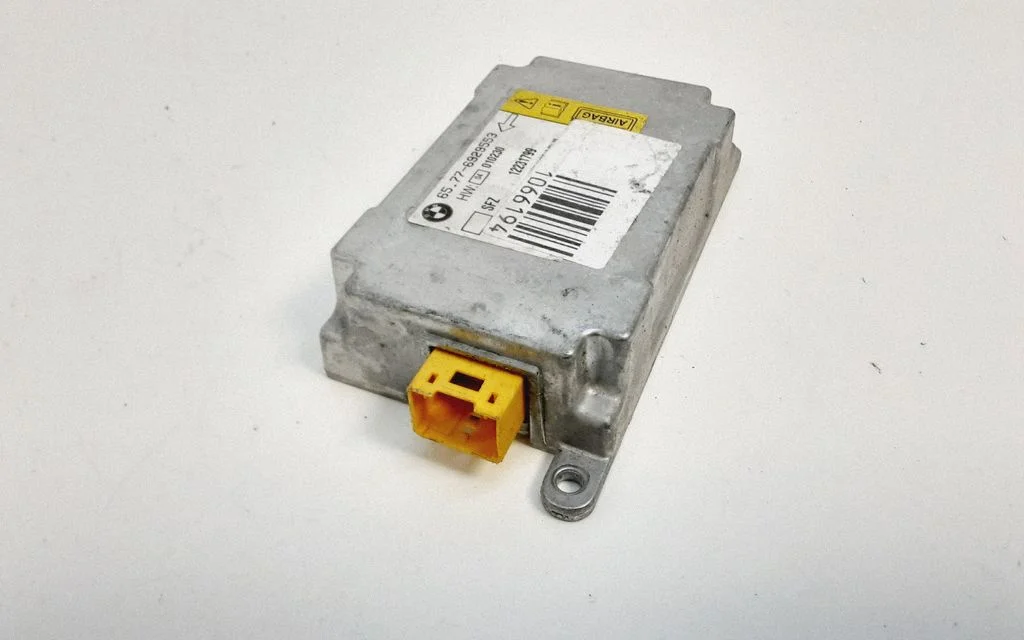 Airbag control unit/module – BMW 7 Series E65 E66 (2001-2008)