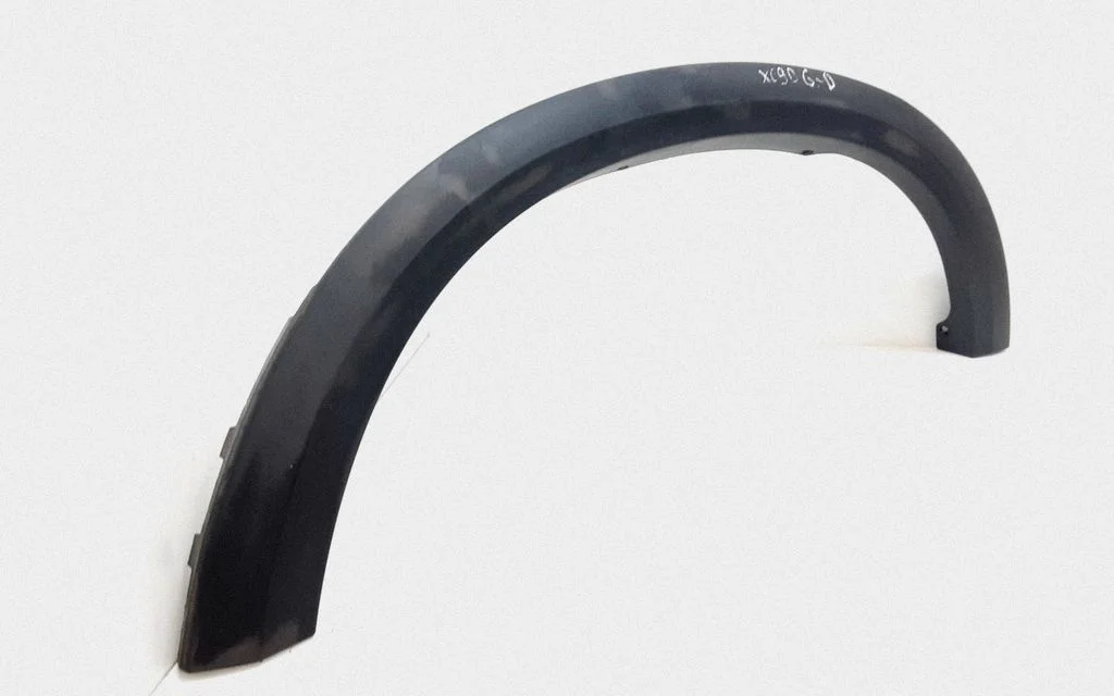 Rear arch trim – Volvo XC90 (2007-2014)