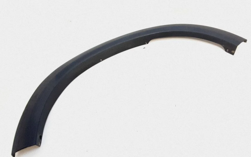 Rear arch trim – Volvo XC90 (2003-2006)